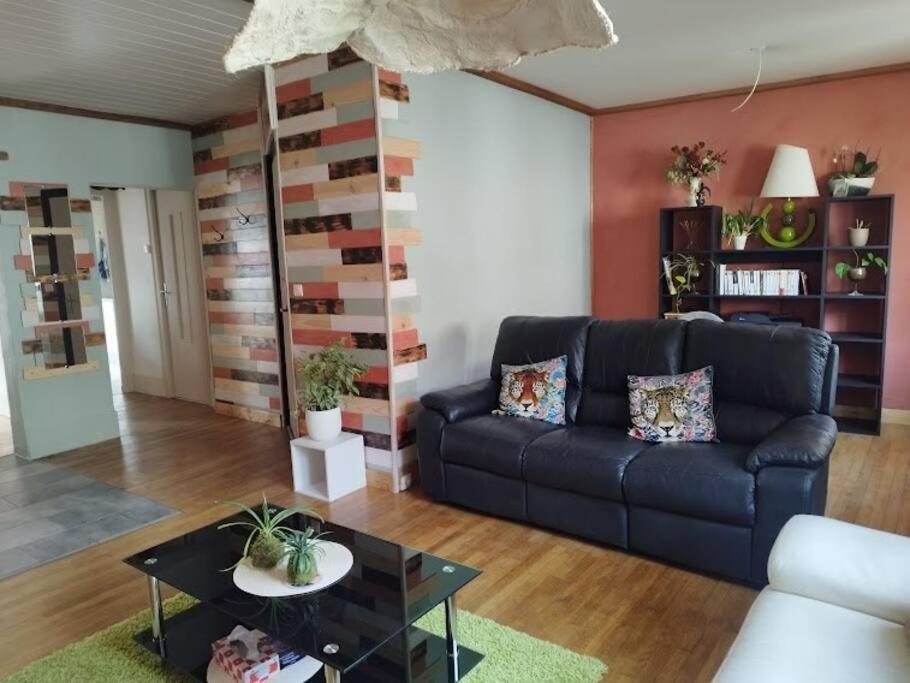 Le Passage Du Faubourg, Agreable T3 En Duplex De 120M2 Apartment Saint-Léonard-de-Noblat Exterior foto